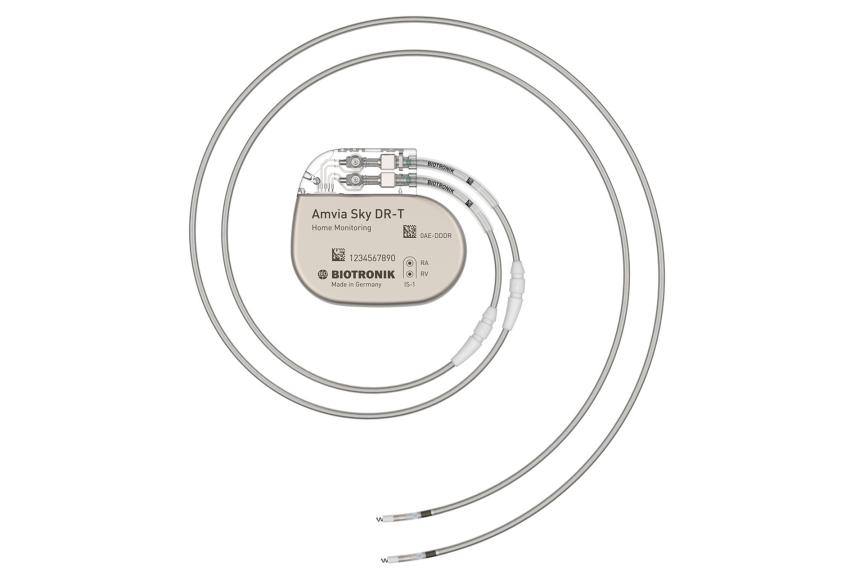 Amvia Sky DR-T pacing system with Solia S leads