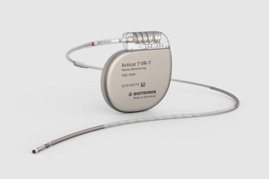 BIOTRONIK implantable defibrillator Acticor 7 VR-T